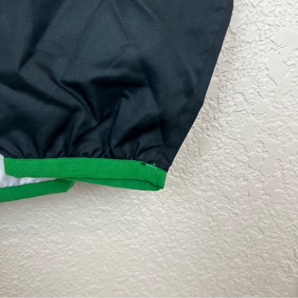 Under Armour Men’s S Loose Windbreaker All Season Gear - Picture 7 of 13